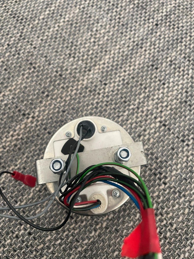 781b0e92-3ec4-47b3-b8fa-3b46cf944a0c.jpg