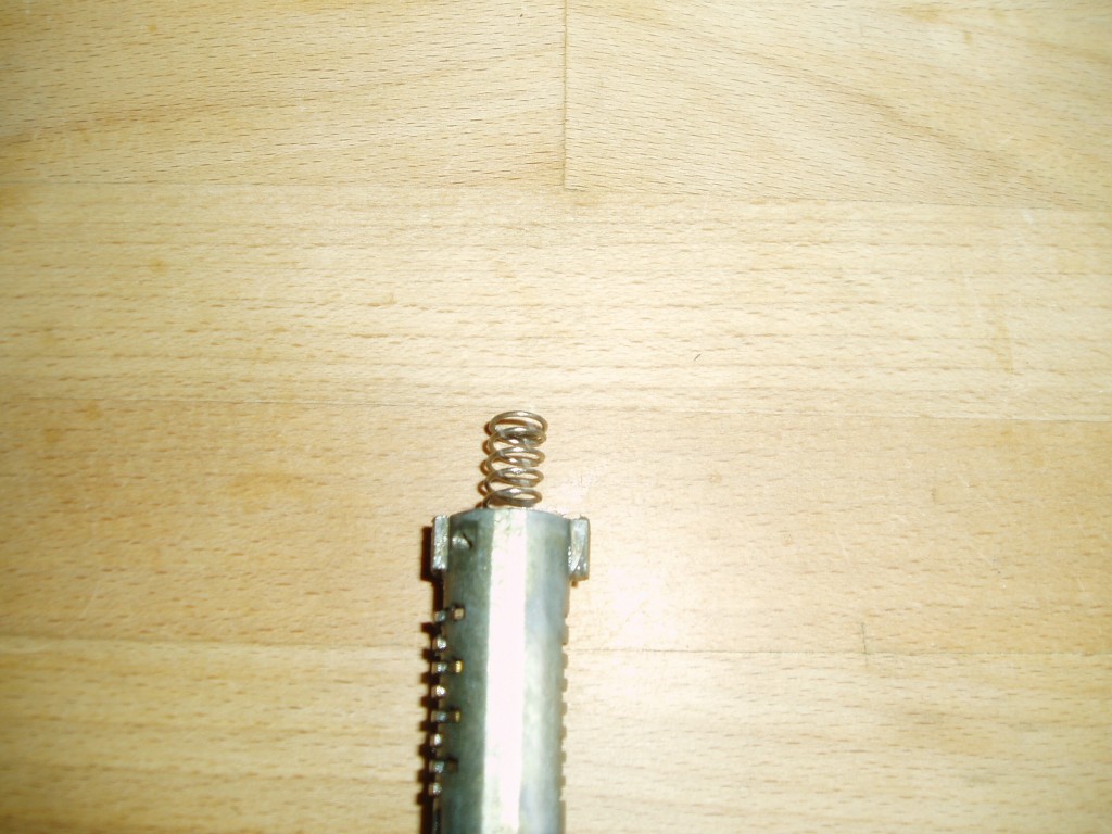 P7150013.JPG (920.81 KiB) 6475 mal betrachtet feder nicht verlieren...